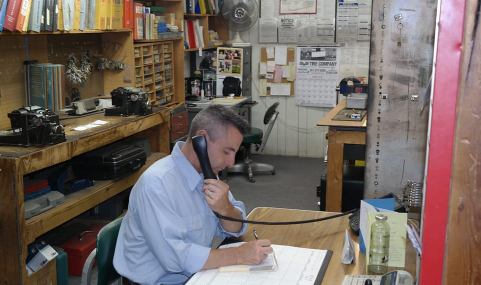 contact Ernies lock company
